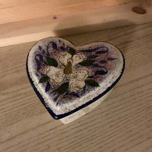 Heart Shaped Pottery Trinket Box with Lid